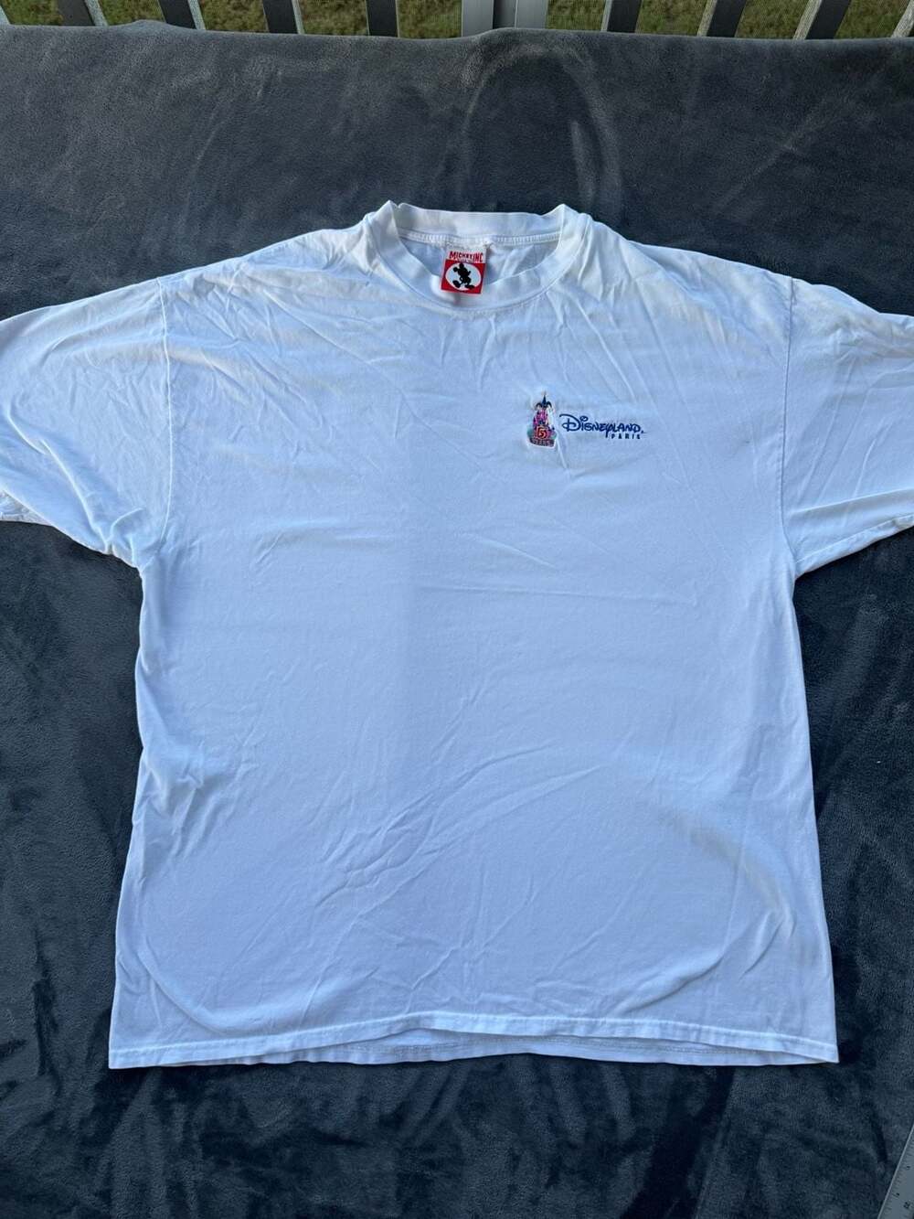 Vintage Mickey Inc Disneyland Paris 5 Years White T-Shirt